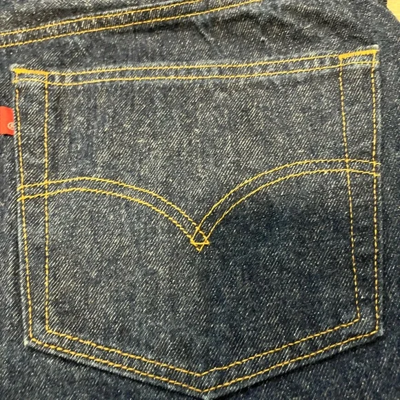 Levi's Jeans - Picture 7 of 10